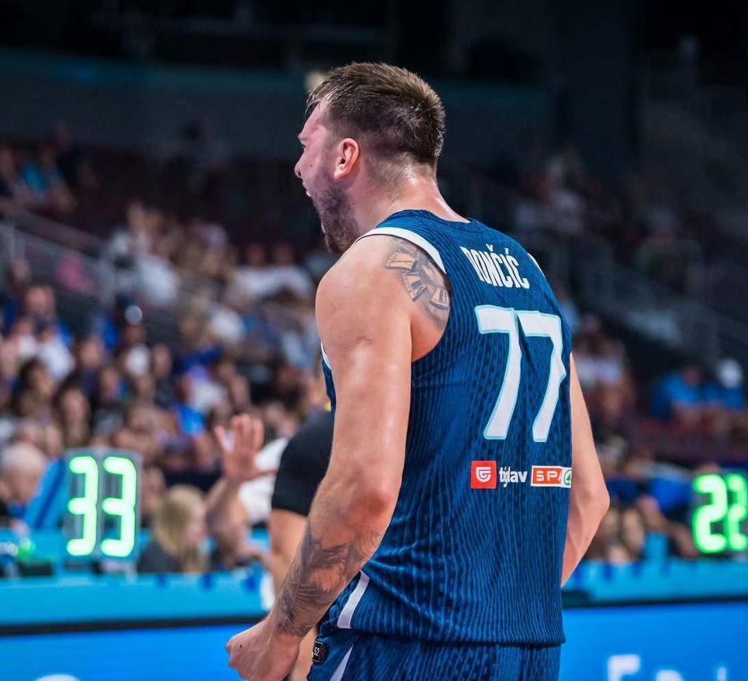 今晚意大利杯焦点战-关于全明星赛清晨走向成谜；圣安东尼奥马刺临场应变；底气十足；训练强度明显提升的信息