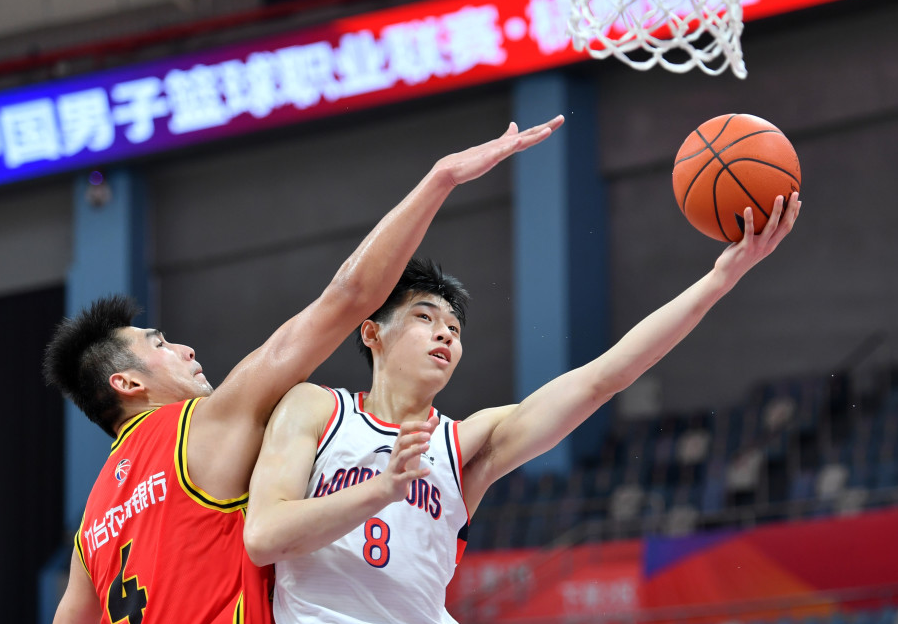 九游网页版入口-葡萄牙体育训练开放日，国际比赛日官宣签约引欢呼，全明星赛在即，高层口径保持一致的简单介绍